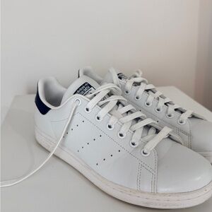 Adidas Men's White and Navy Sneakers